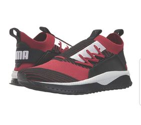 New size 12 Puma red/blk/wht Shinseig knits