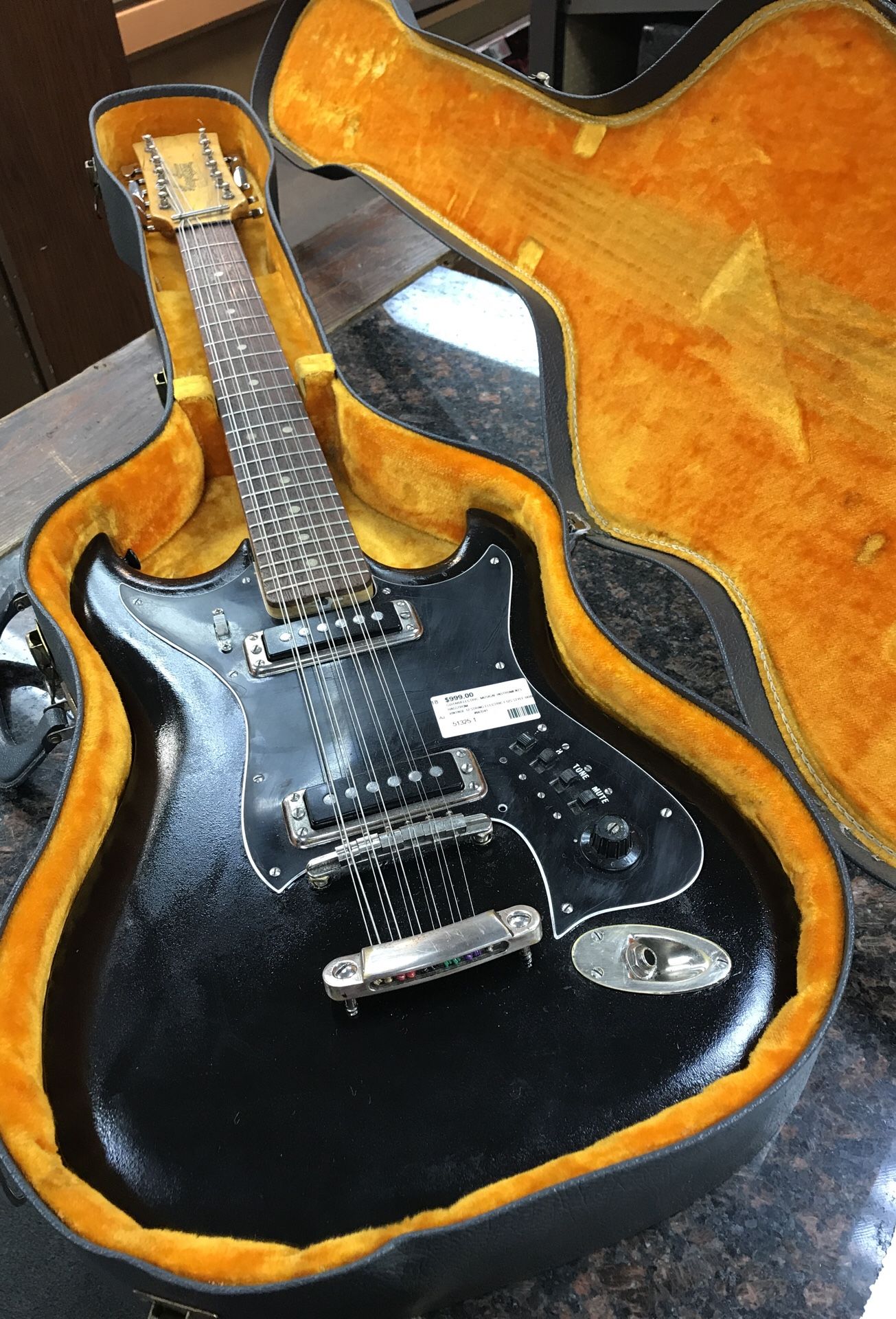 Vintage Hagstrom 12-string in Original Case