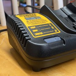 DEWALT 20-Volt Max Power Tool Battery Charger