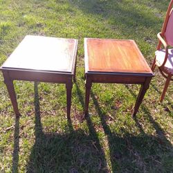 2 End Tables 