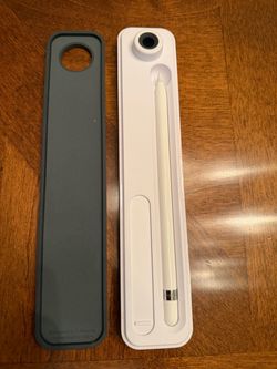 Apple Pencil and Belkin Case plus Accessories