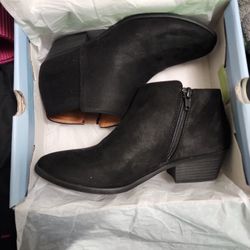 Black Booties
