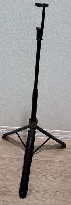 ATUMTEK BLUETOOTH SELFIE STICK TRIPOD MINI EXTENDABLE 3 IN 1 ALUMINUM SELFIE STICK WITH REMOTE