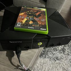 Original Xbox With Halo 2