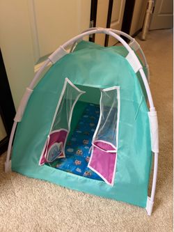 Dolls tent