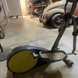 Image 8.25 elliptical trainer