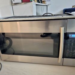 Samsung 1.7cu ft. Over The Range Microwave