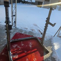 GOLD'S GYM SQUAT RACK  EXCELLENT CONDITION 
11525 S HALSTED DUNKIN DONUTS/ 7111.S WESTERN WALGREENS 
70$  CASH ONLY AS IS 