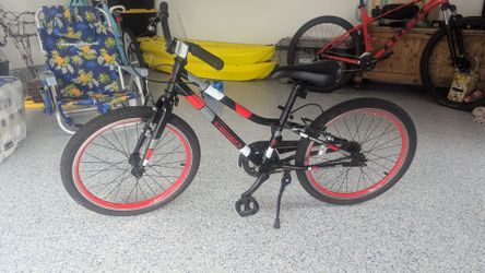 20" guardian ethos kids bike. For kids 5-8