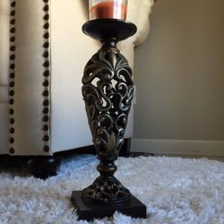 Candle holder
