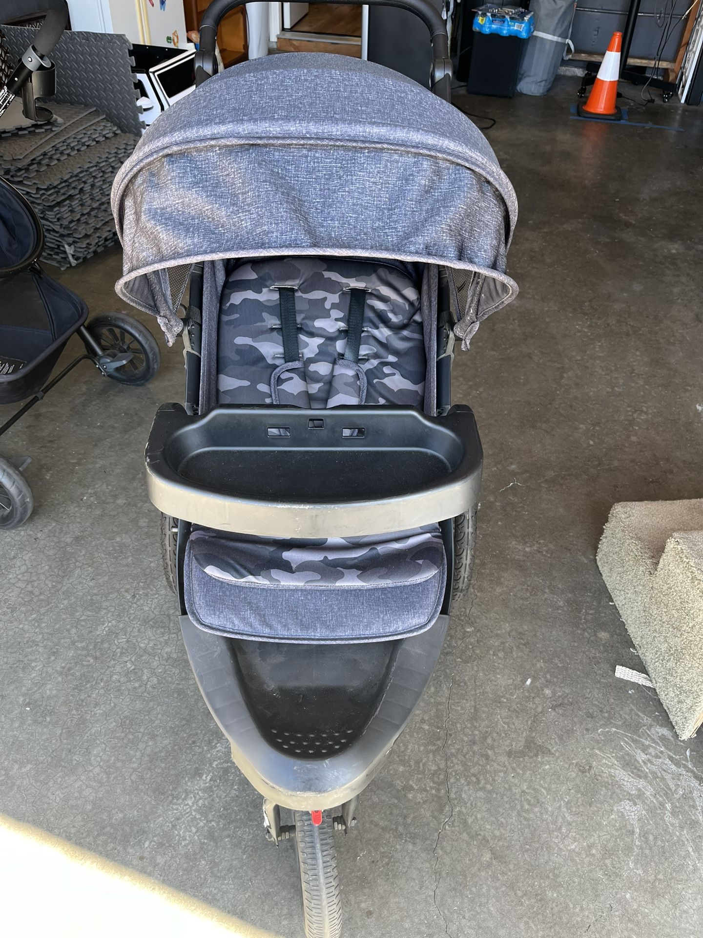 Baby Gap Jogger Stroller 