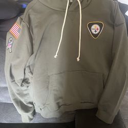 Salute to Service sweater Pittsburgh