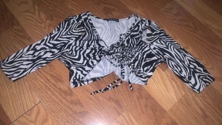 Women’s  zebra striped top