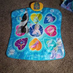 Dancing Challenge Playmat