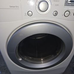 LG Washer King Size Capacity And Heavy Duty Works Excellent 