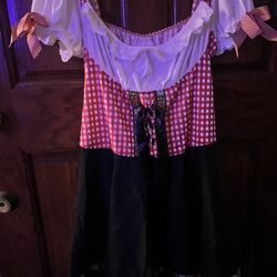 Women’s Oktoberfest Dress