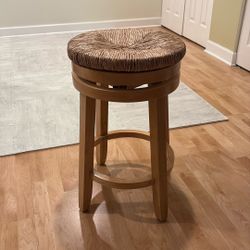 Wicker Swivel Wooden Stool