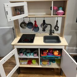 toy kitchen