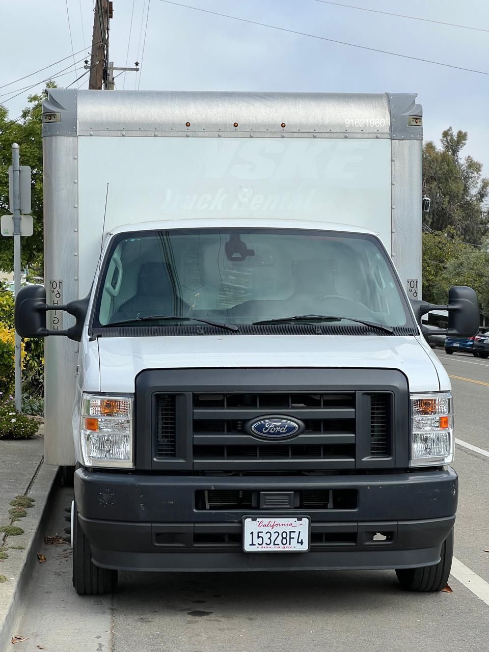 2022 Ford E-350