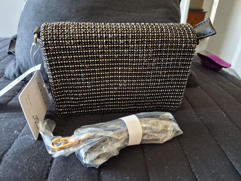 SMALL BLACK BLING PURSE WITH CHAIN NEW