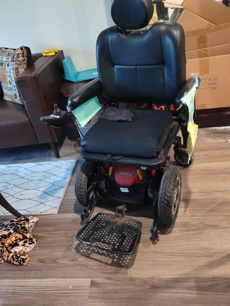 Electric Wheelchair
