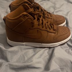 Nike Dunk High Premium