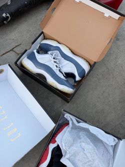 Shoes zise 11
