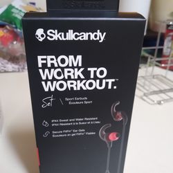 Wireless Earbuds A Wide Variety From Monster To Skullcandy $24 A Pair