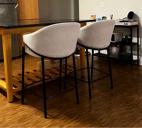 Sloped Arm Counter Height Bar Stools