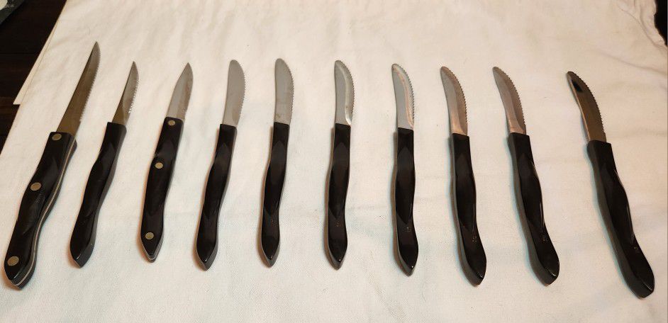 Vintage set of 8 CutCo steak knives with presentation box - Nex-Tech  Classifieds