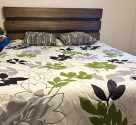 Queen size bed frame 