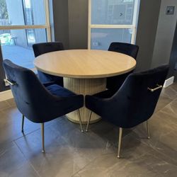 VELVET DINING CHAIRS 🪑 BLUE & GOLD