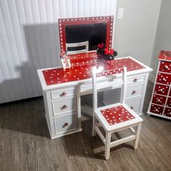 Vanity Desk Set