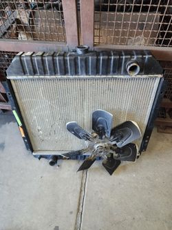F-100 Fan And Radiator