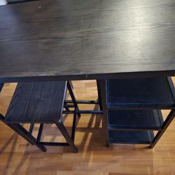 Table With 2 Stools 