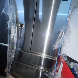 Samsung Four Door Stainless Like New Refrigerator 