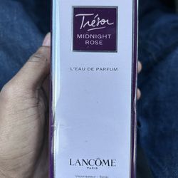 Tresor Midnight Rose Perfume