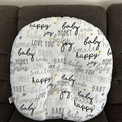 Newborn Lounger Pillow
