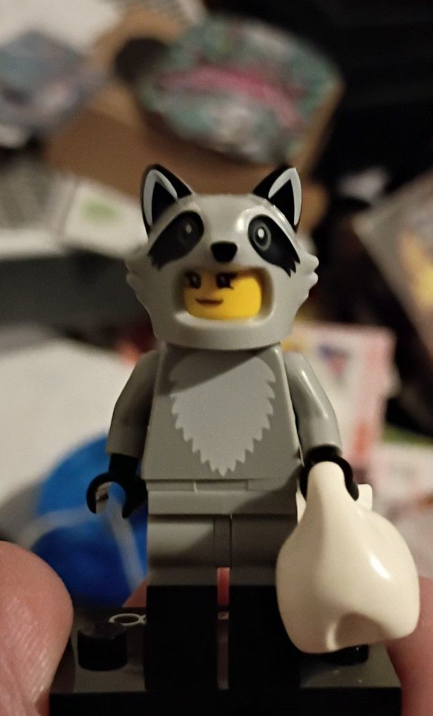 Lego Series 22 Racoon Costume Minifigure CMF