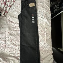 Black low loose Levi’s jeans women’s 