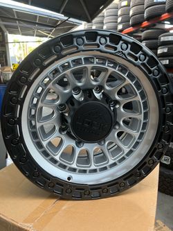 17” lock off road MOJAVE machine face black lip 8x180