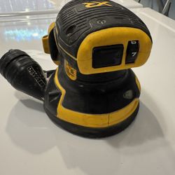 DEWALT 20V MAX XR Orbital Sander Cordless Brushless 5 in. Random(Tool Only)