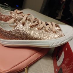 New Converse Size 3