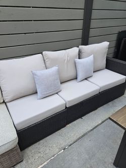 Cushions set