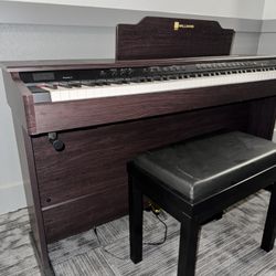 Wood Piano (Great Condition) 