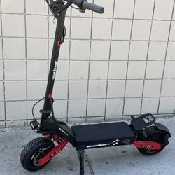 Arwibon GT06 Electric Scooter 1200W Off-road for Adult 48V 23Ah. Speed 36mph Range 40miles Turn lights Foldable Tail lights