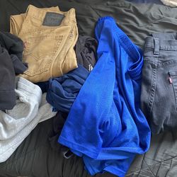 Clothes, Levi’s, Champion, Vans, Plane Shirts, Shorts, Sweats