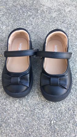 Cat and jack toddler shoes size 5t