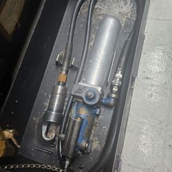 Burndy Y29 BH