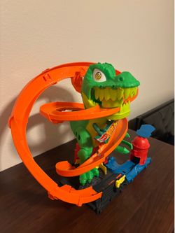 Hot Wheels Track